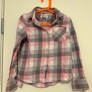 Girl’s checkered pink button down shirt age 8